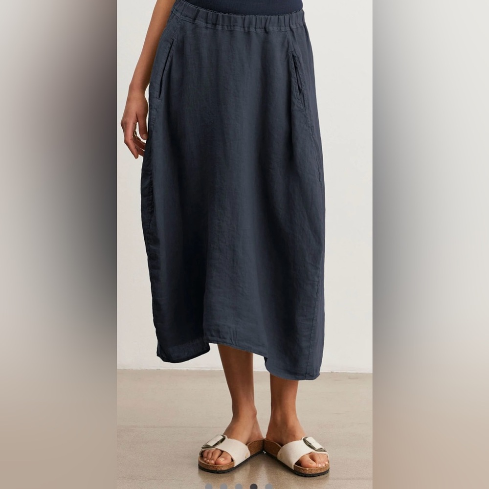 Velvet by Graham & Spencer Fae breezy Linen Midi Skirt